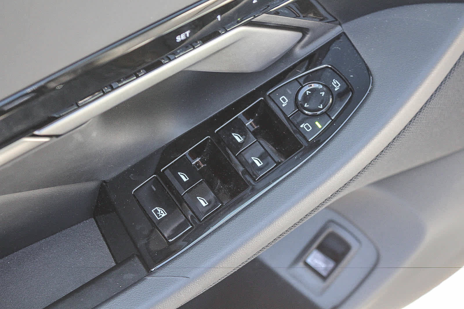 Used 2026 BMW 530i w/ M Sport Package RWD image 19
