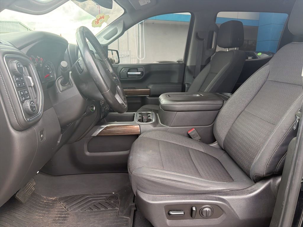 Used 2020 Chevrolet Silverado 1500 LT Trail Boss image 9