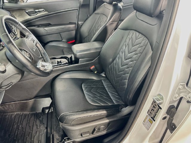 Used 2024 Kia Sportage X-Pro AWD/4WD image 16