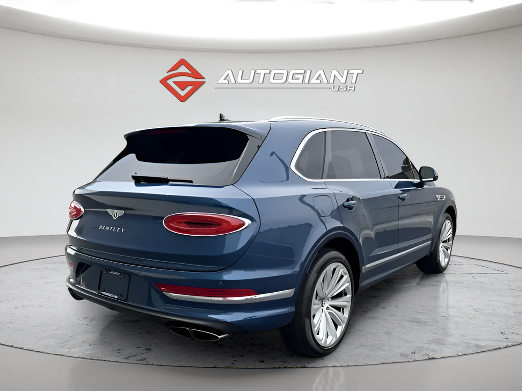 Used 2023 Bentley Bentayga AWD/4WD image 8