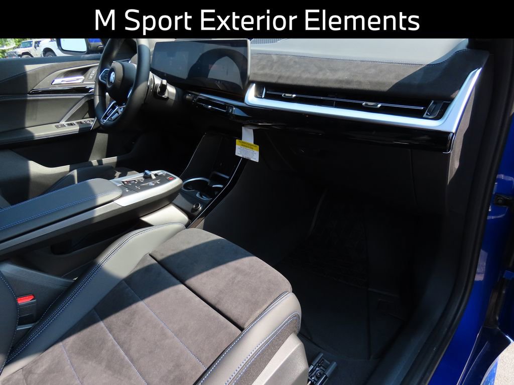 Certified 2026 BMW X2 xDrive28i w/ Technology Package AWD/4WD image 12