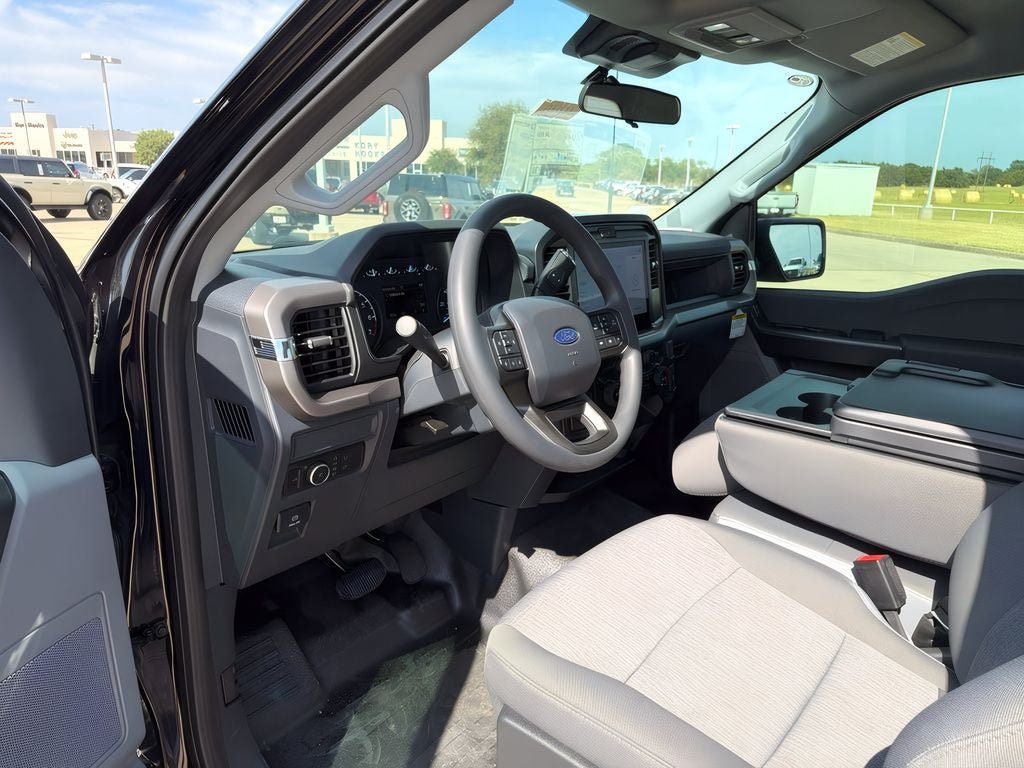New 2026 Ford F150 XL w/ Equipment Group 103A High RWD image 9