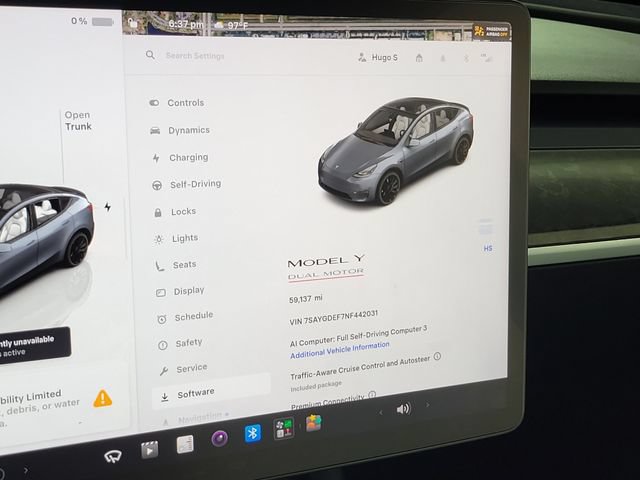 Used 2022 Tesla Model Y Performance AWD/4WD image 2