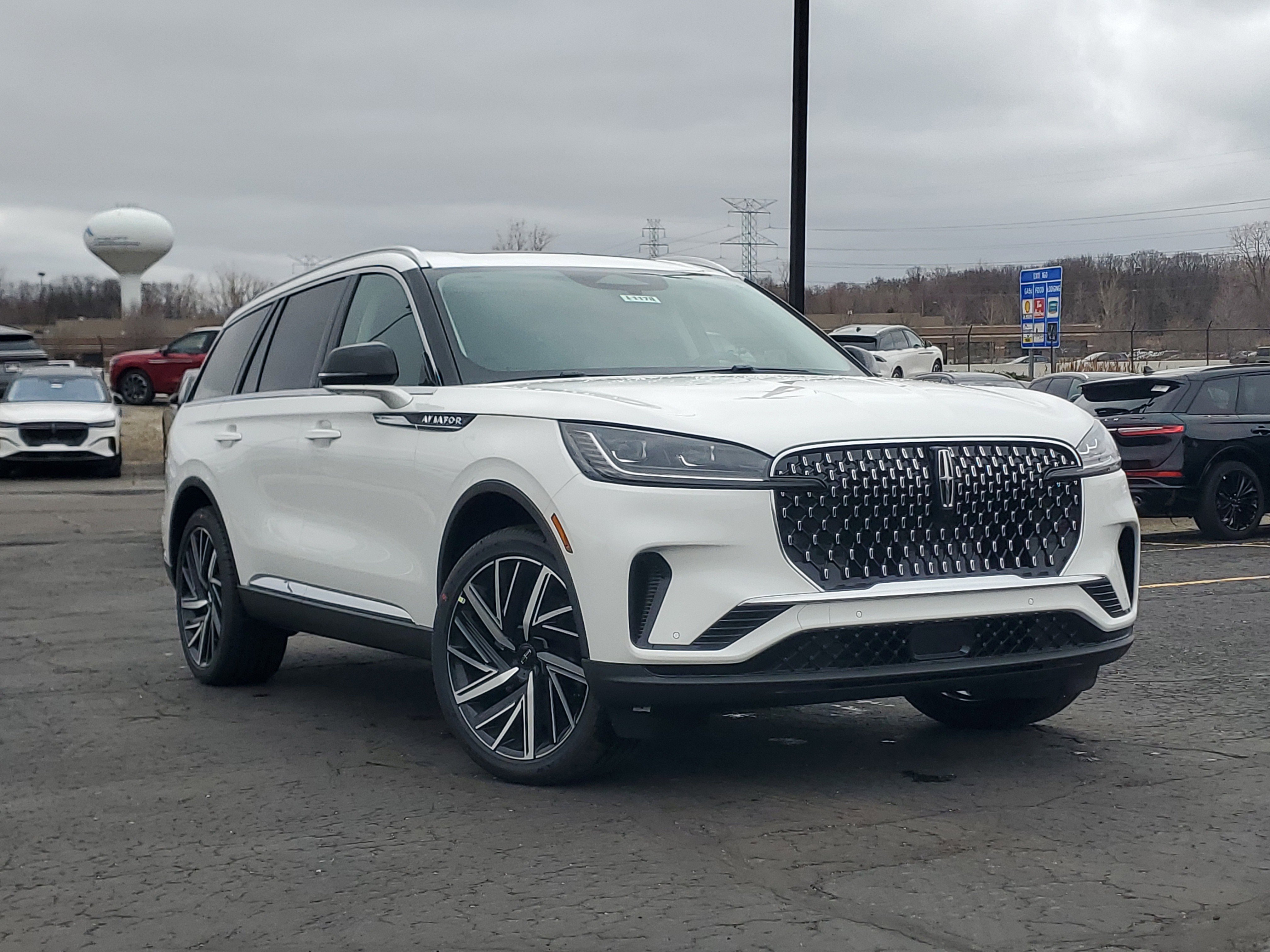 New 2026 Lincoln Aviator Reserve image 1
