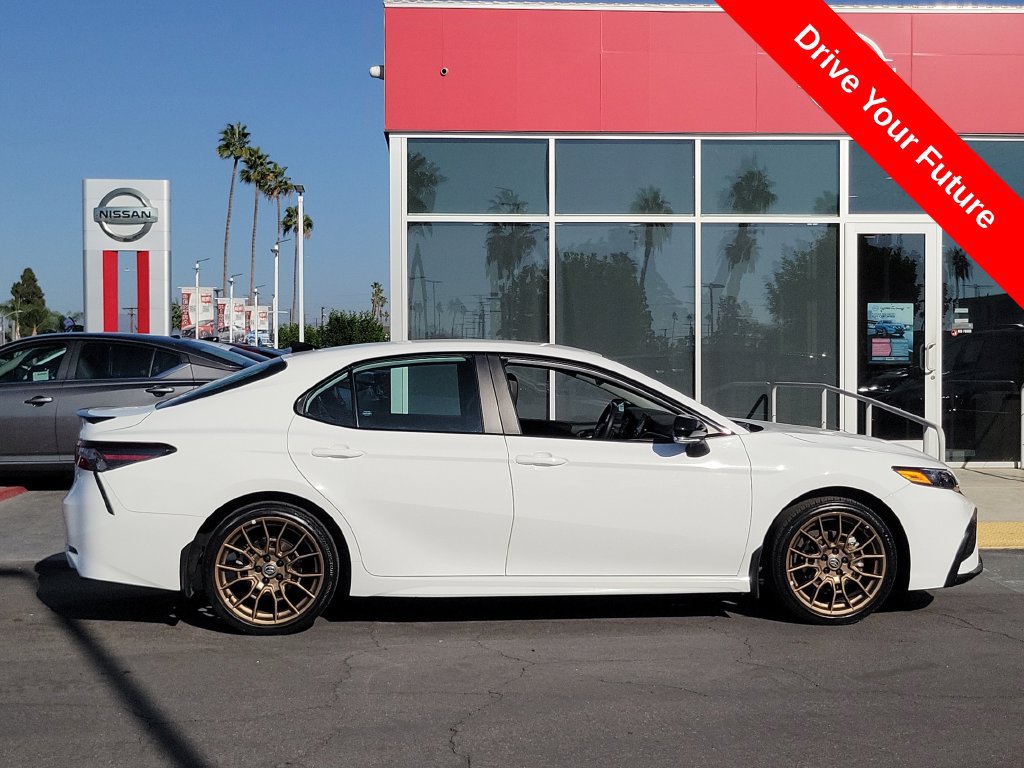 Used 2023 Toyota Camry SE FWD image 30