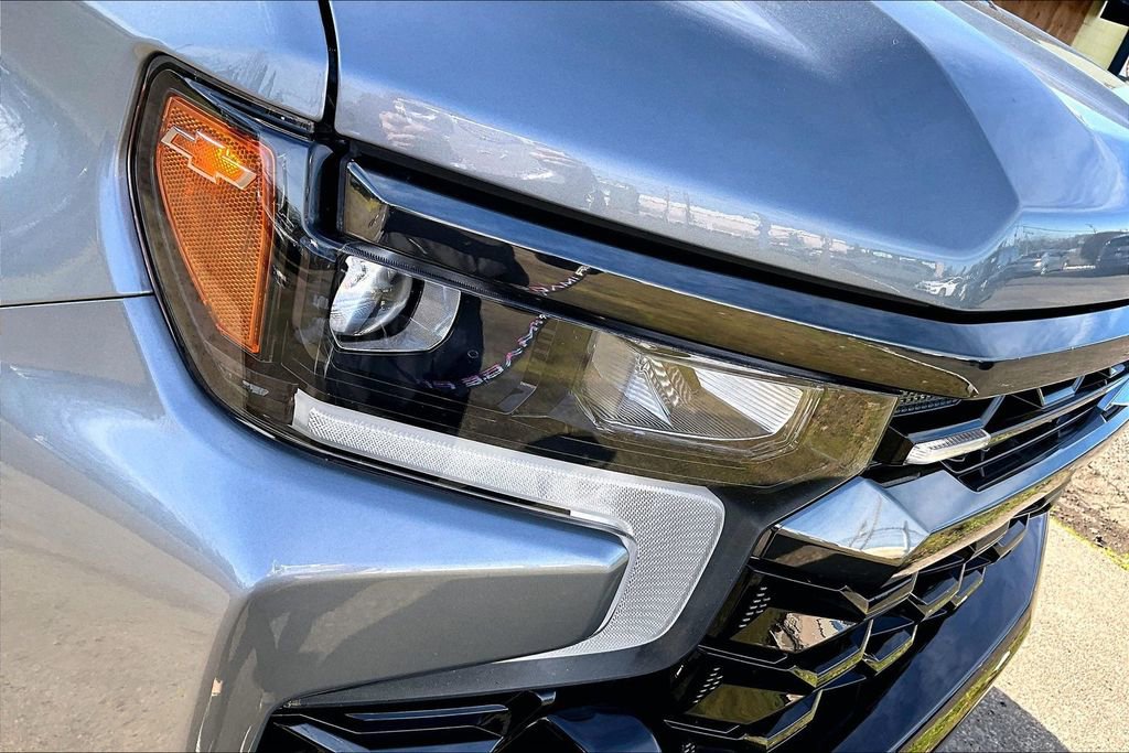 Used 2024 Chevrolet Silverado 1500 ZR2 image 28