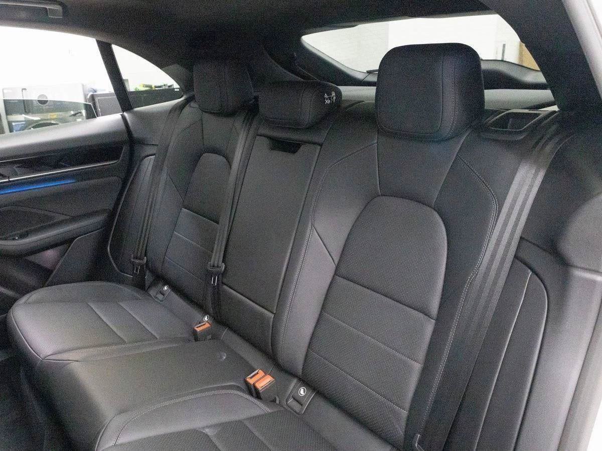 New 2025 Porsche Macan Electric image 84