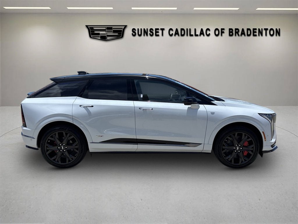New 2026 Cadillac Optiq V w/ LPO, Floor Liner Package AWD/4WD image 2