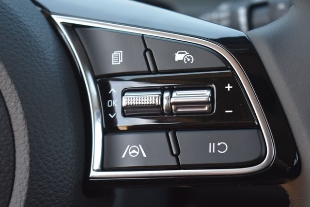 New 2026 Kia Seltos S AWD/4WD image 24