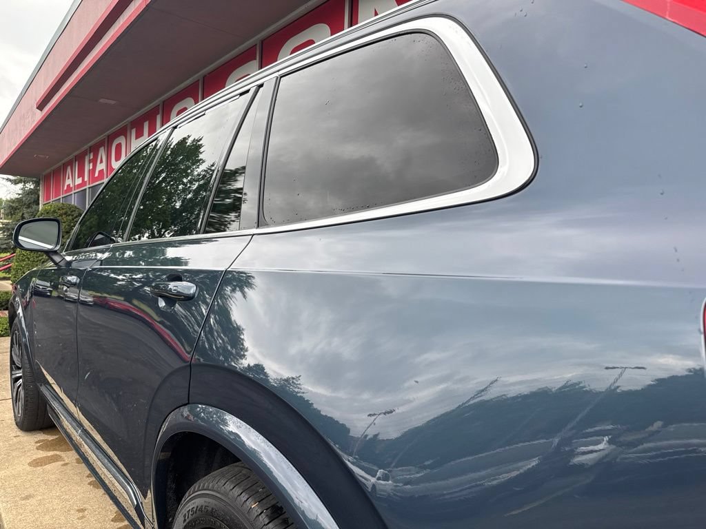 Used 2023 Volvo XC90 B6 Plus AWD/4WD image 13