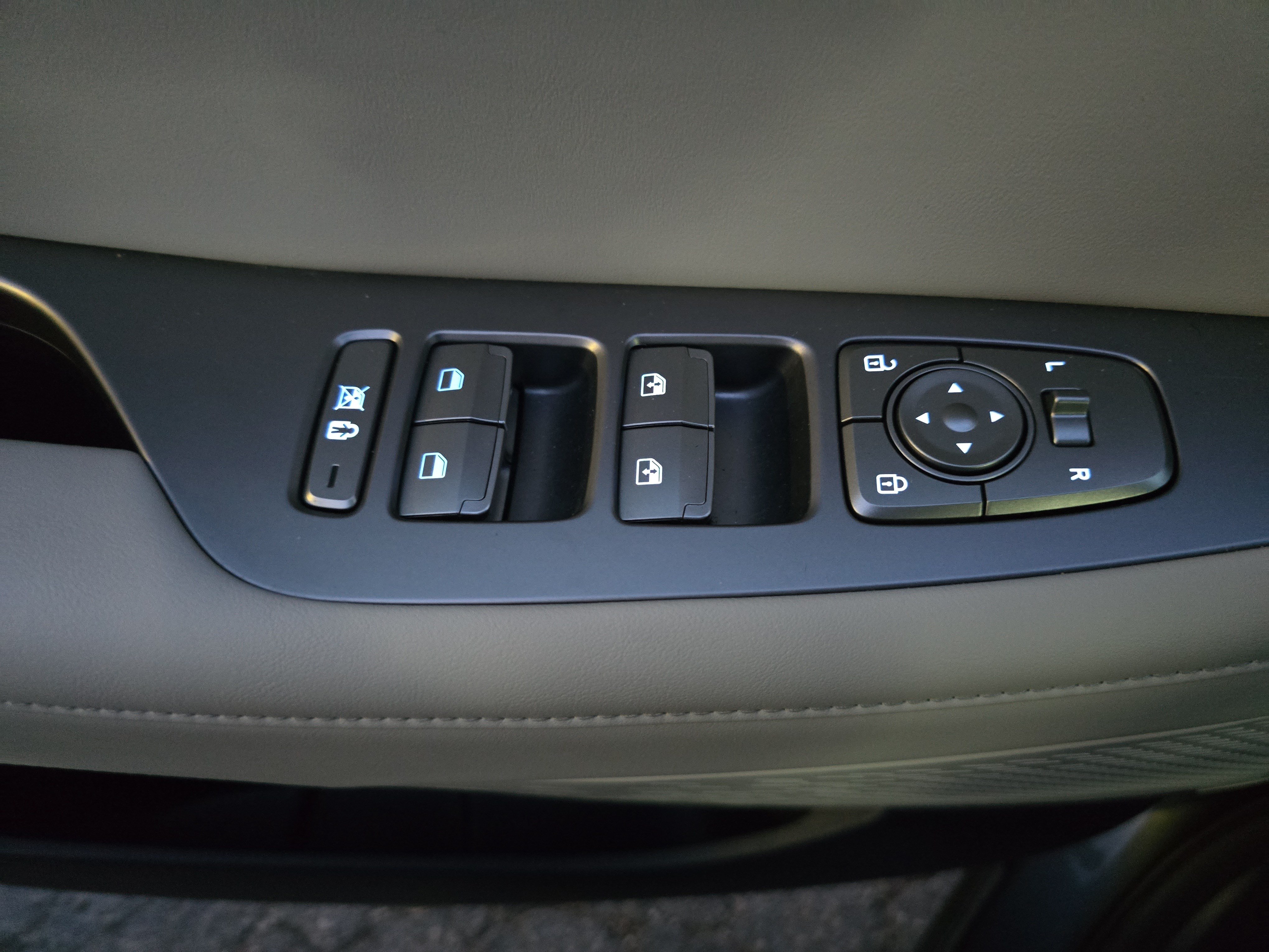 Used 2025 Hyundai Palisade Limited AWD/4WD image 28