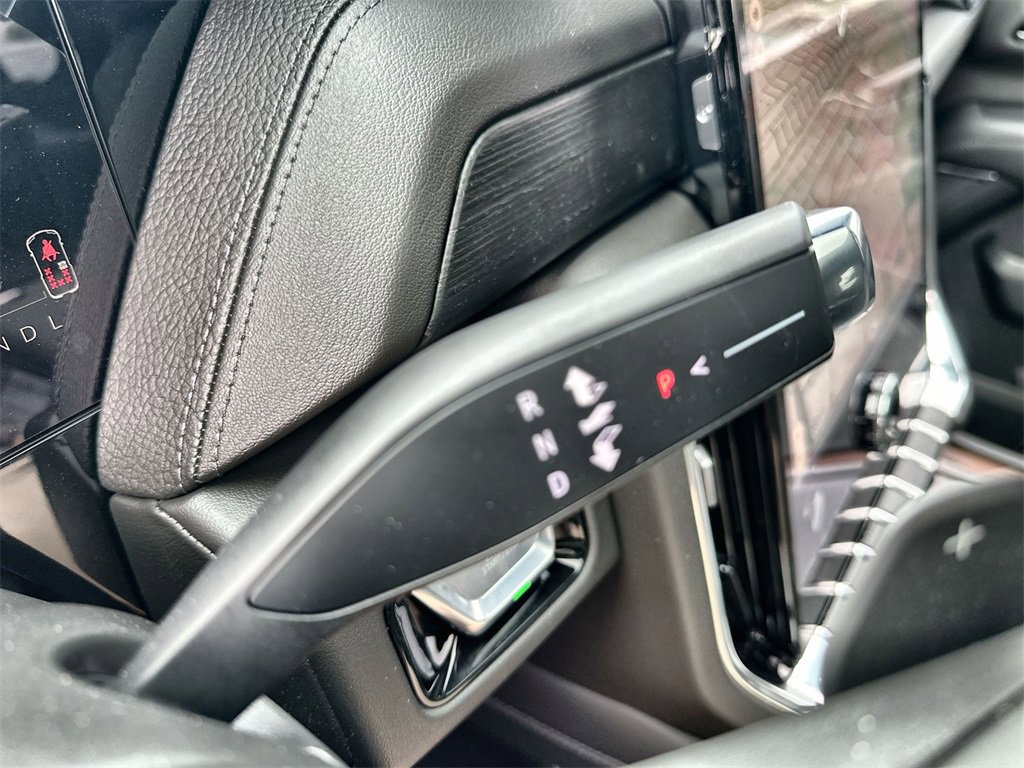 New 2026 GMC Yukon Denali w/ Sun & Power Step Package image 26