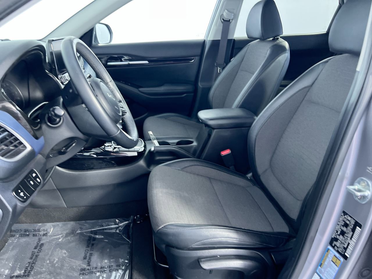 Used 2022 Kia Seltos S FWD image 8