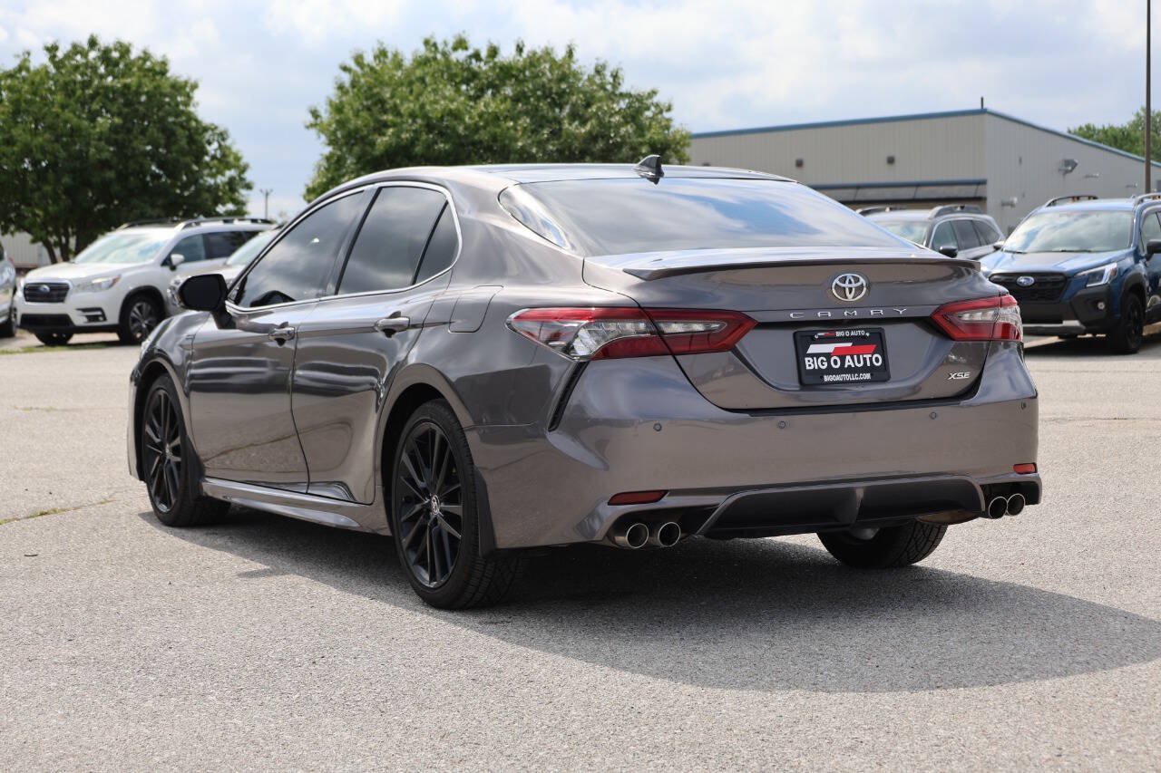 Used 2022 Toyota Camry XSE w/ Navigation Package FWD image 11