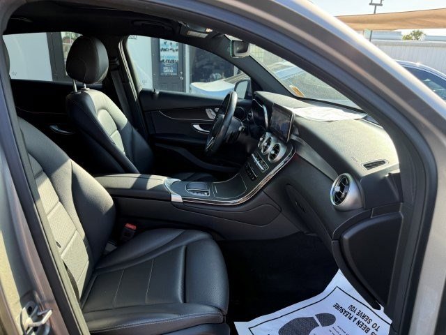 Used 2021 Mercedes-Benz GLC 300 4MATIC Coupe image 11