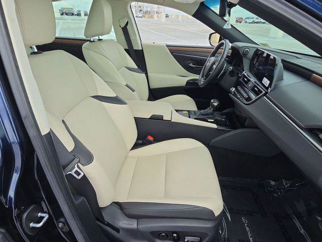 Certified 2025 Lexus ES 350 w/ Premium Package FWD image 25