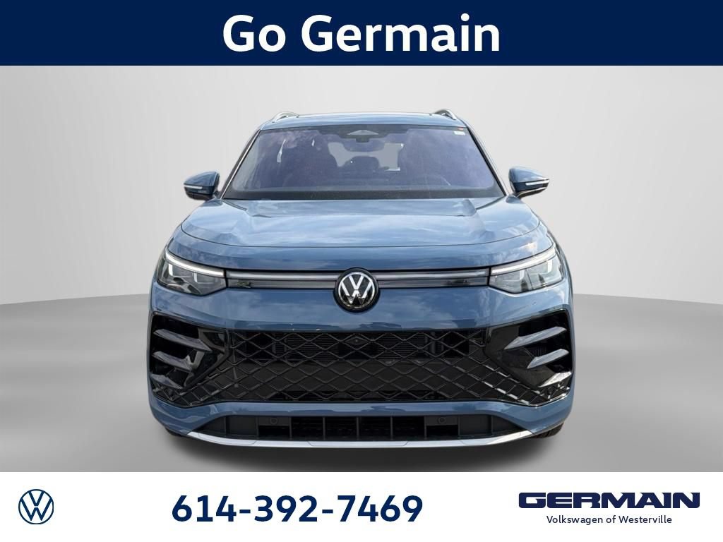 New 2026 Volkswagen Tiguan SEL R-Line AWD/4WD image 2