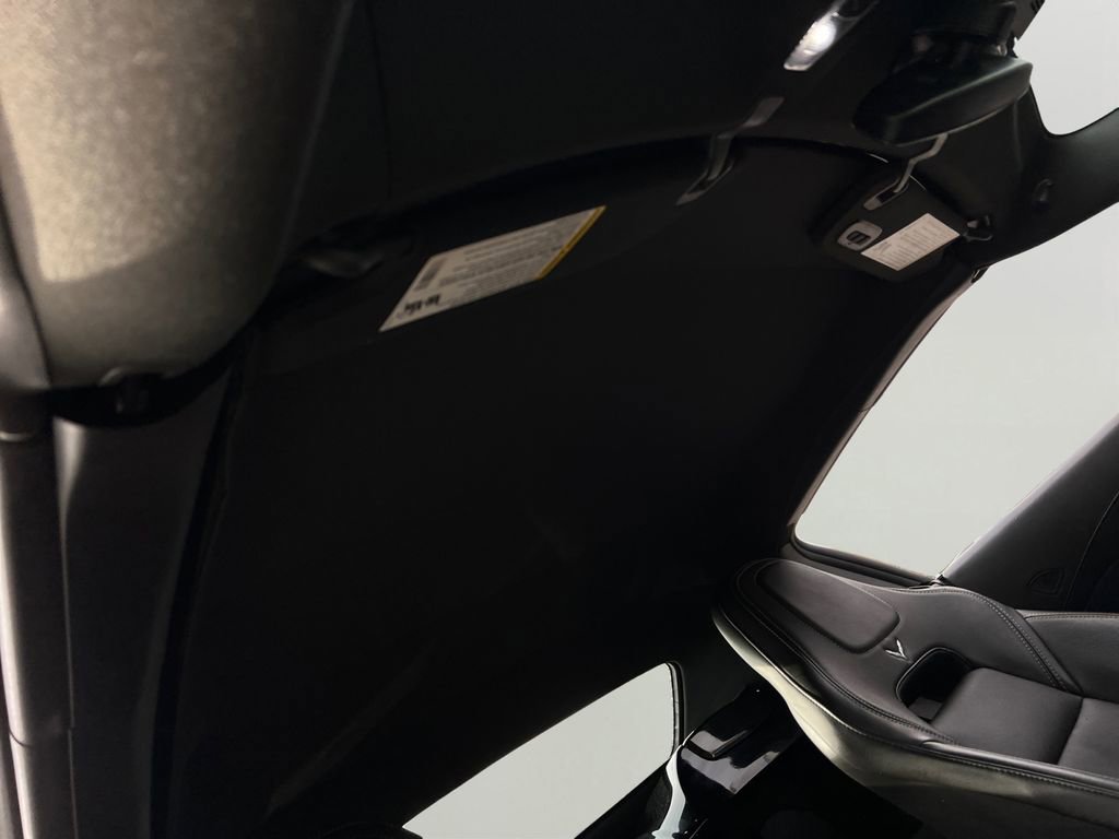 Used 2016 Chevrolet Corvette Stingray Convertible w/ 2LT Preferred Equipment Group image 9