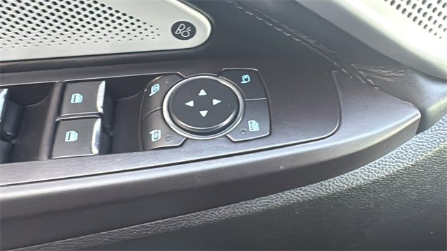 Used 2020 Ford Explorer Platinum w/ Premium Technology Package image 14