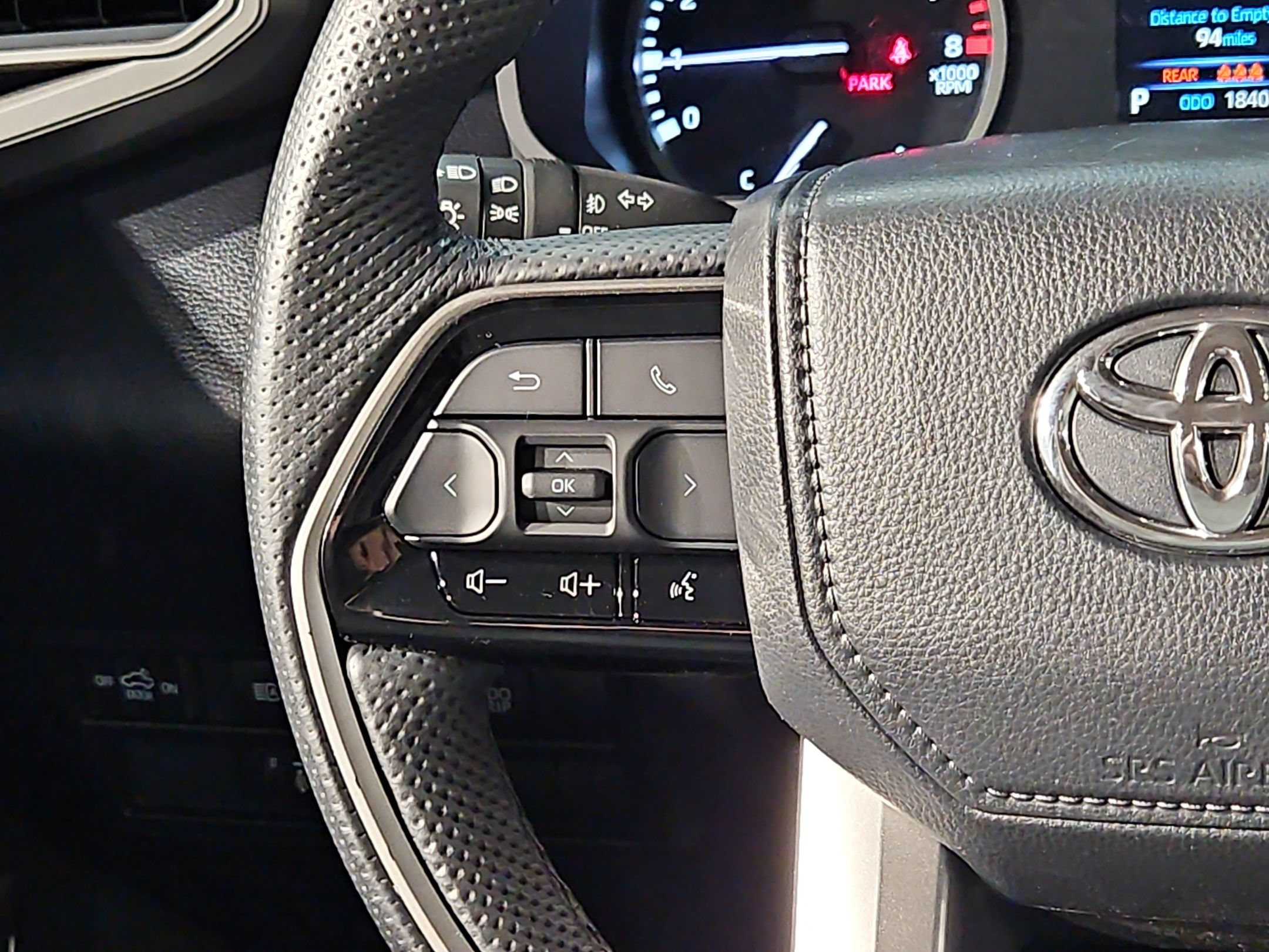 Used 2024 Toyota Tundra SR5 w/ SR5 Premium Package AWD/4WD image 26