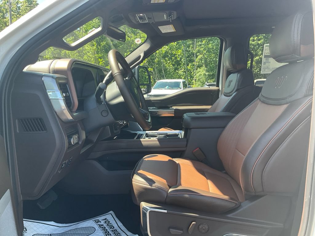 New 2026 Ford F350 King Ranch w/ FX4 Off-Road Package AWD/4WD image 16