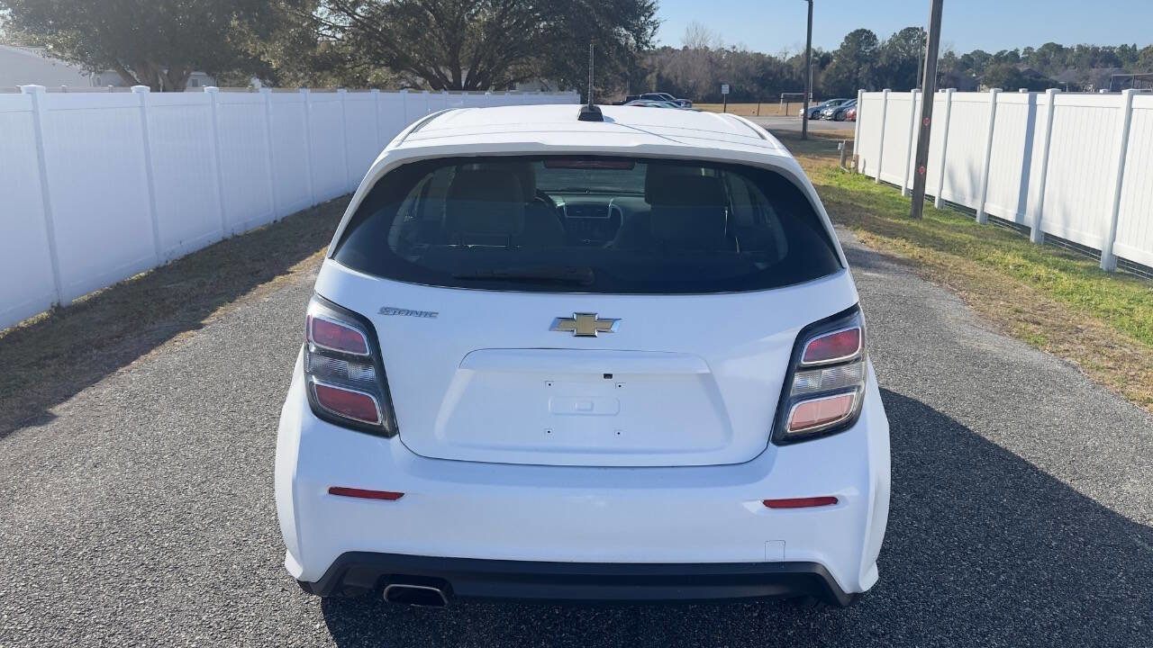 Used 2017 Chevrolet Sonic LT image 7