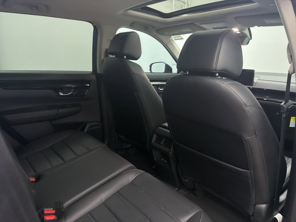 Used 2025 Honda CR-V EX-L image 24