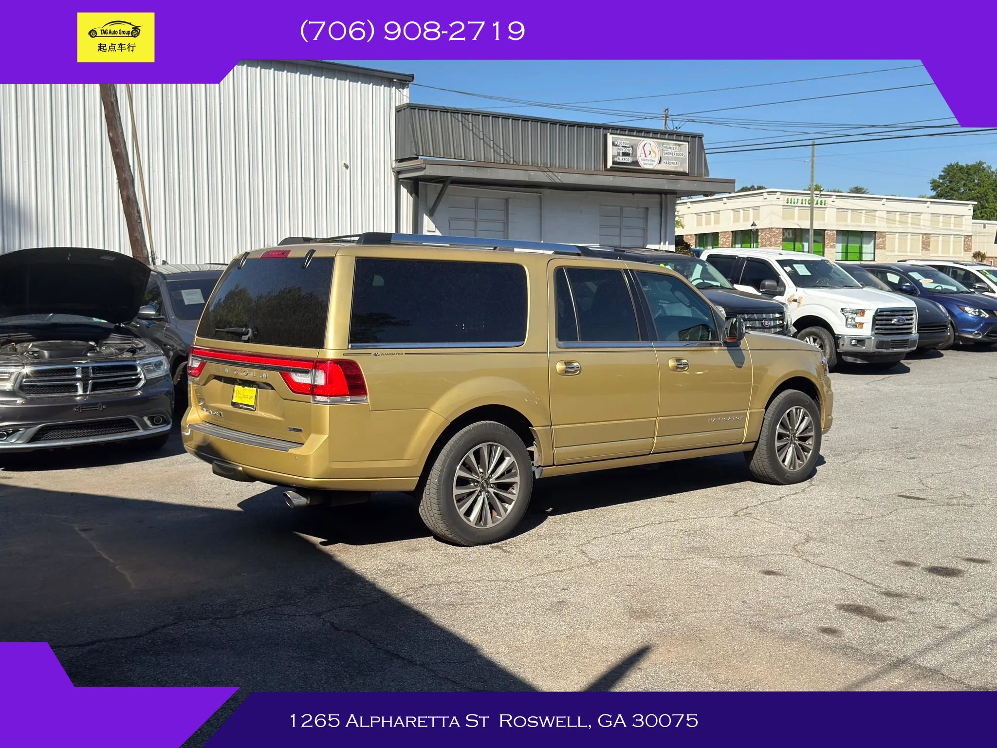 Used 2016 Lincoln Navigator L Select AWD/4WD image 4