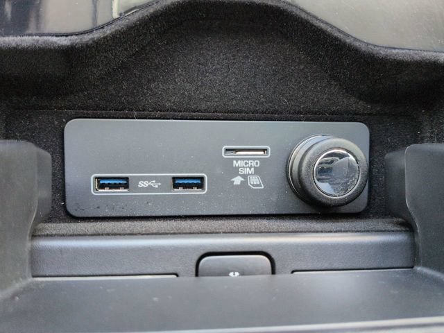 Used 2020 Land Rover Range Rover AWD/4WD image 23
