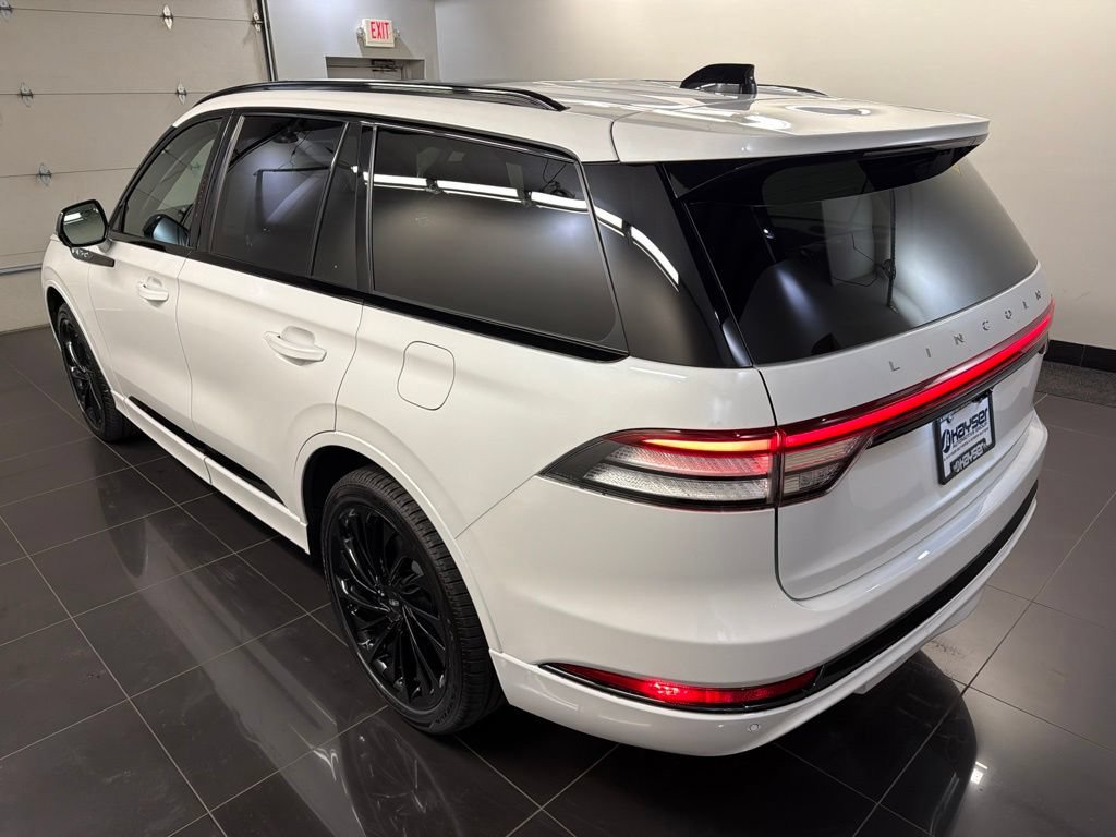New 2026 Lincoln Aviator Reserve AWD/4WD image 4