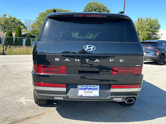 Used 2027 Hyundai Santa Fe Limited AWD/4WD image 6