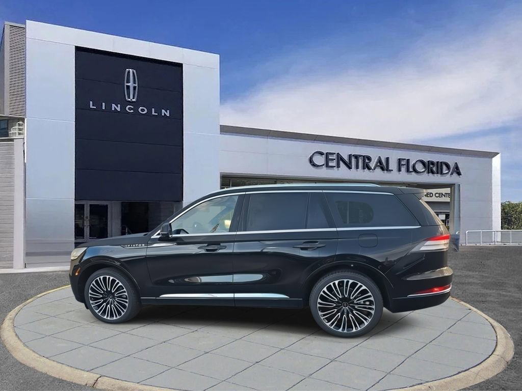 Used 2025 Lincoln Aviator Black Label image 6