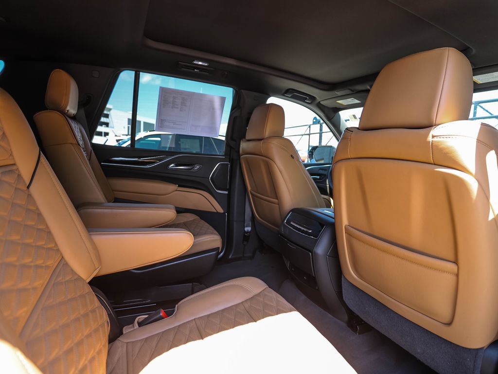 Used 2023 Cadillac Escalade Sport w/ Touring Package AWD/4WD image 29