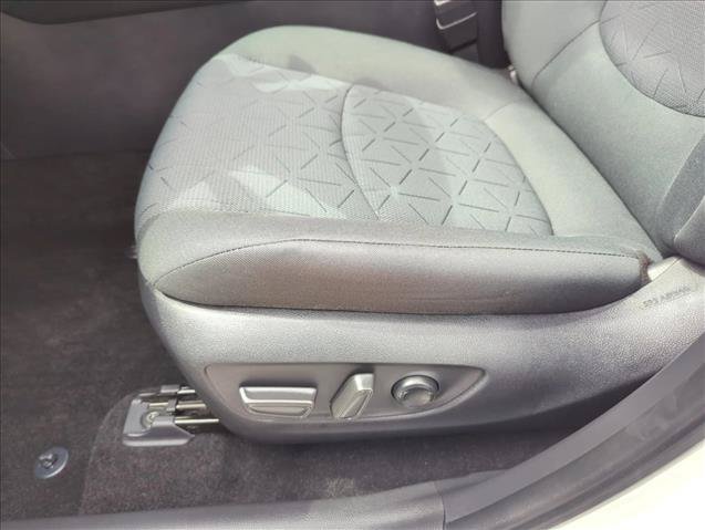 Certified 2025 Toyota RAV4 XLE FWD image 16