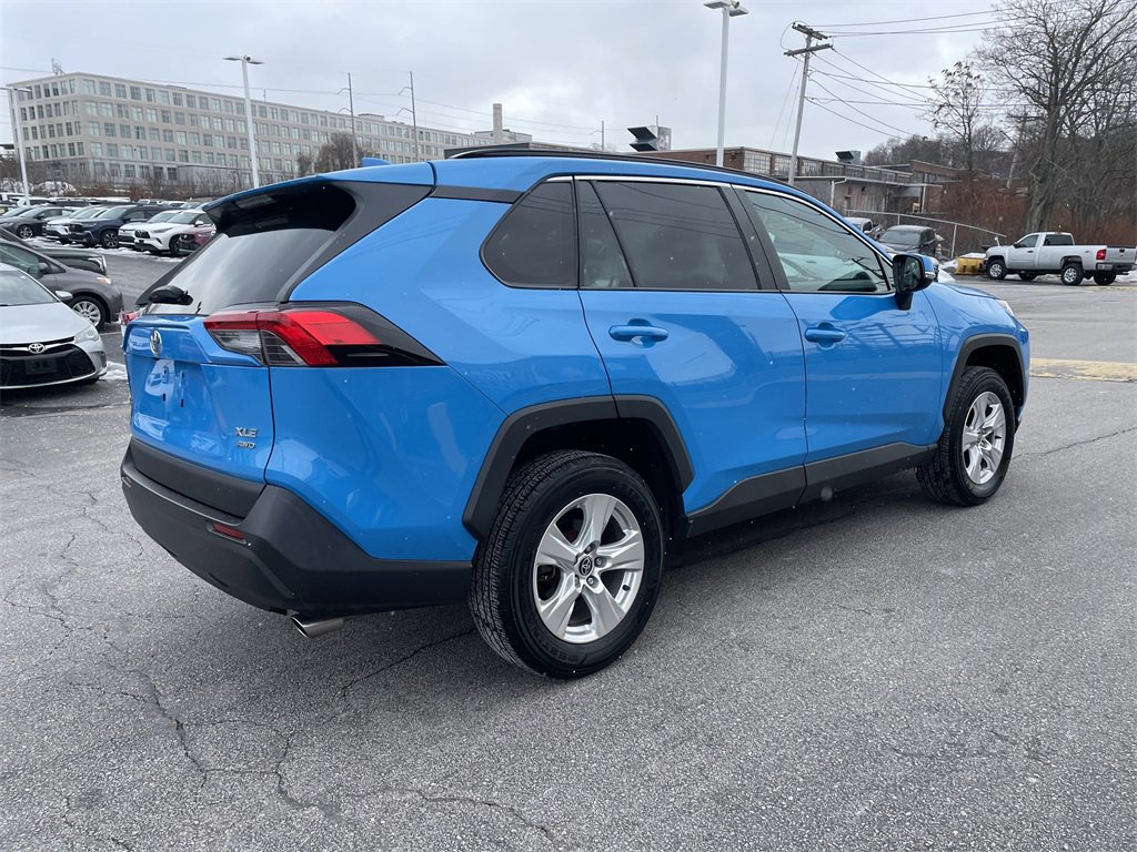 Used 2021 Toyota RAV4 XLE image 8