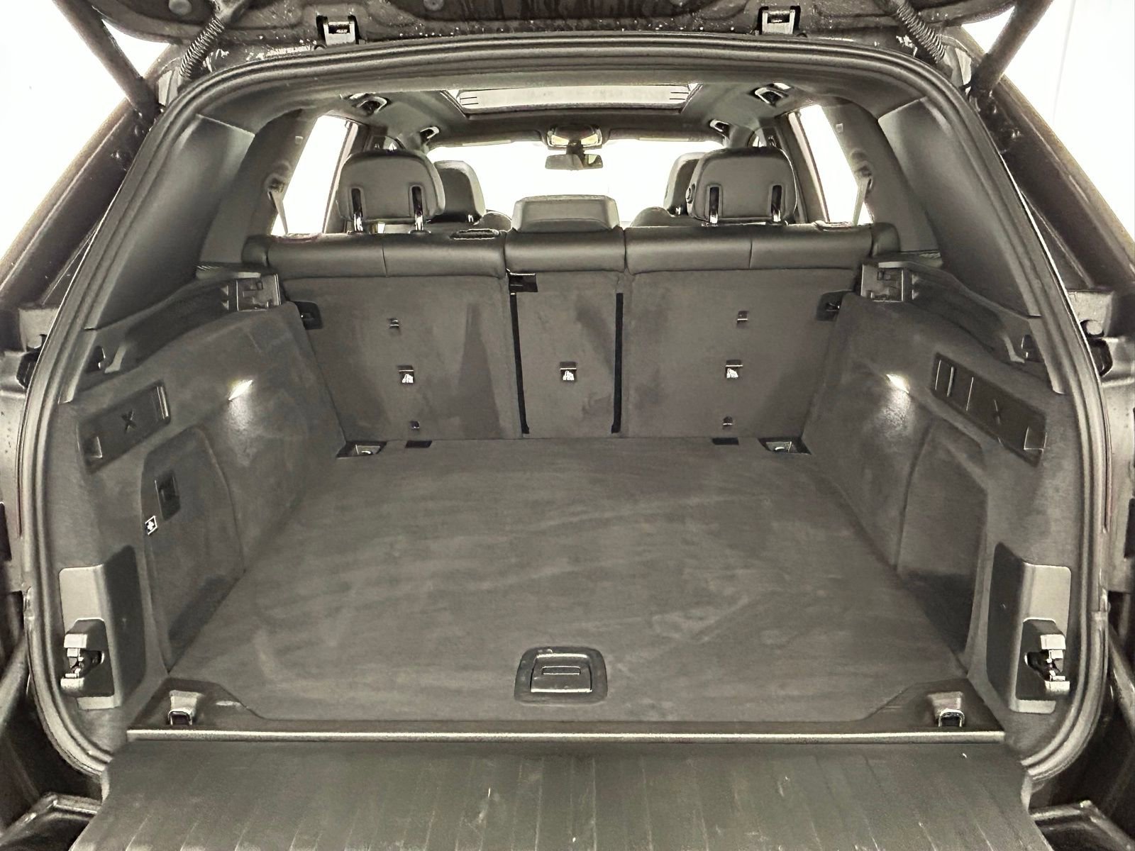 Used 2023 BMW X5 xDrive40i image 39