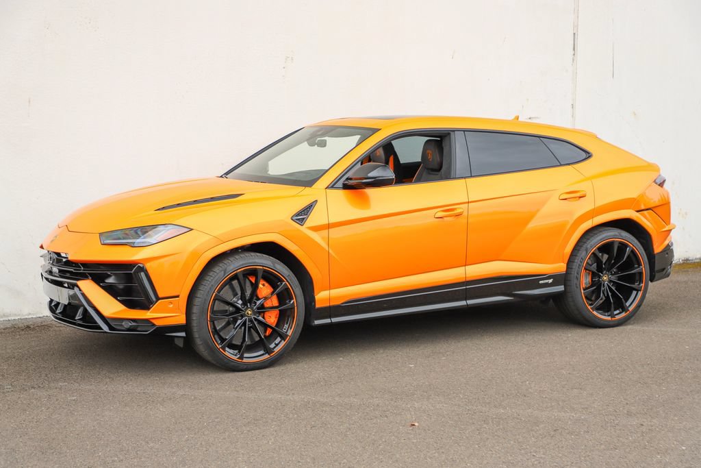Used 2024 Lamborghini Urus S AWD/4WD image 11