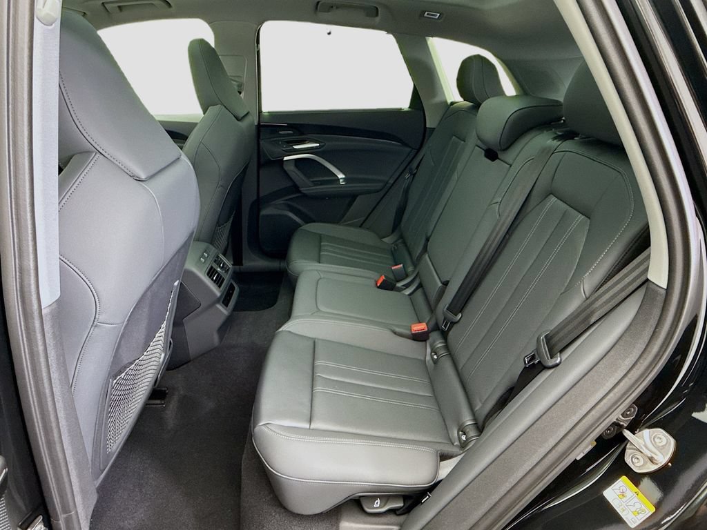 Used 2025 Audi Q5 Premium Plus w/ Premium Plus AWD/4WD image 22
