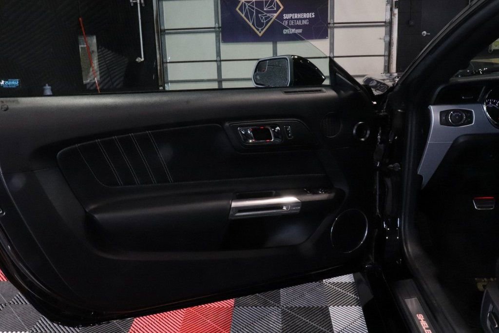 Used 2016 Ford Mustang GT Premium image 28