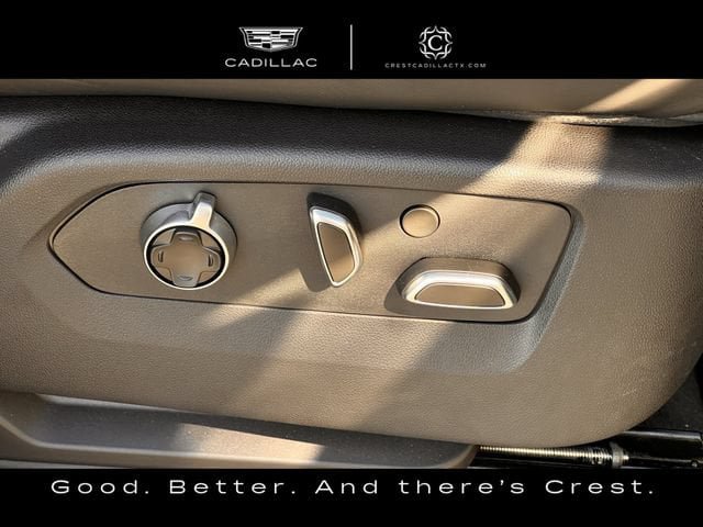 Used 2025 Cadillac Escalade Sport Platinum w/ LPO, Floor Liner Package AWD/4WD image 27