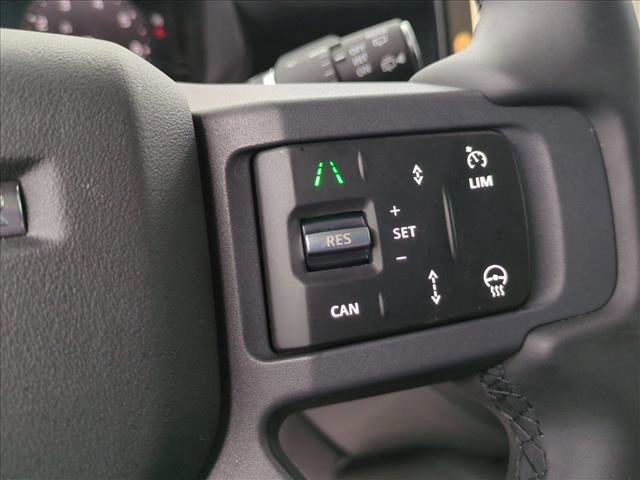 New 2025 Land Rover Defender 110 S image 21