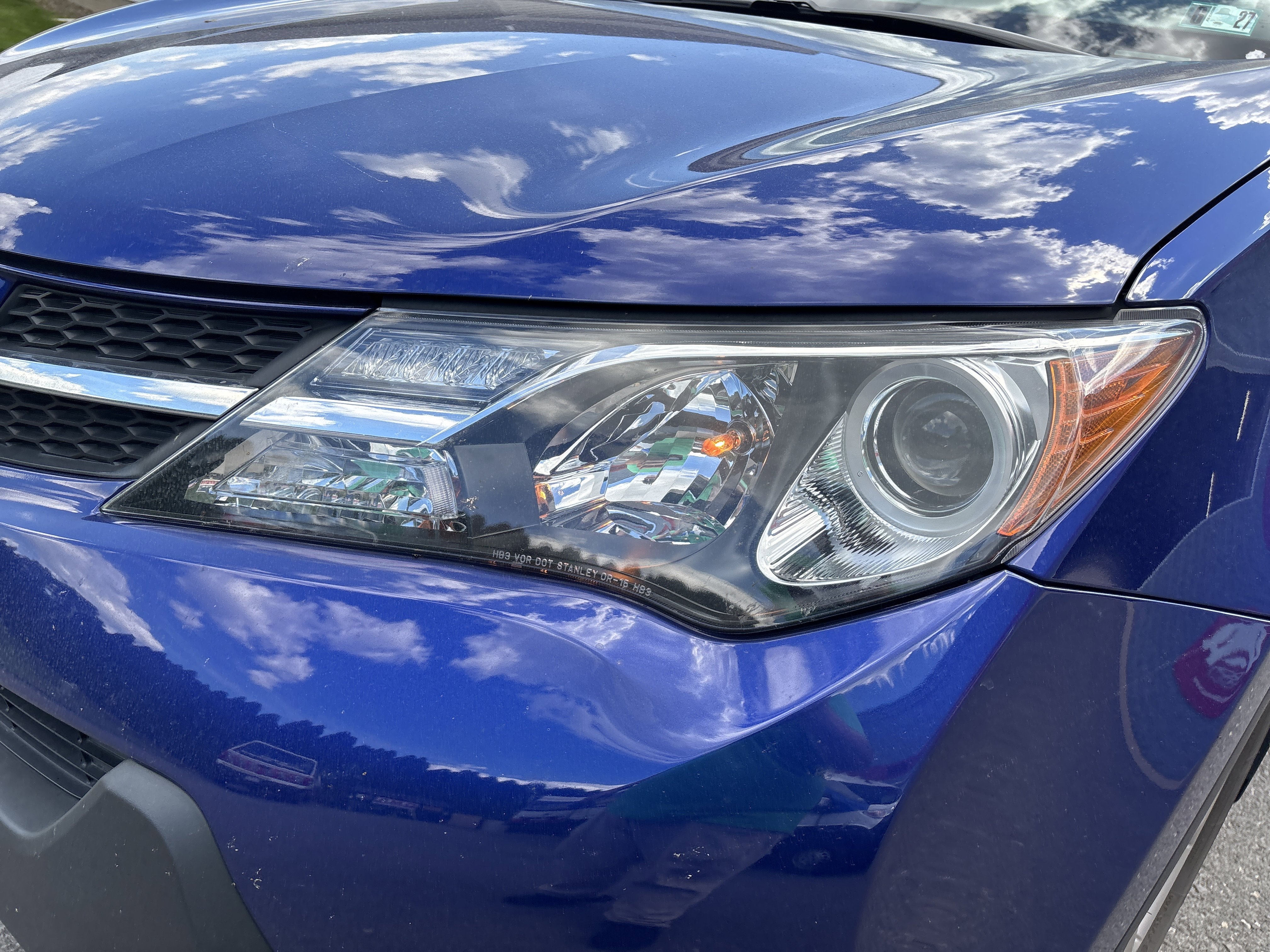 Used 2014 Toyota RAV4 XLE AWD/4WD image 9