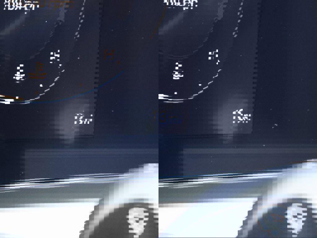 New 2026 Hyundai Tucson Limited image 32