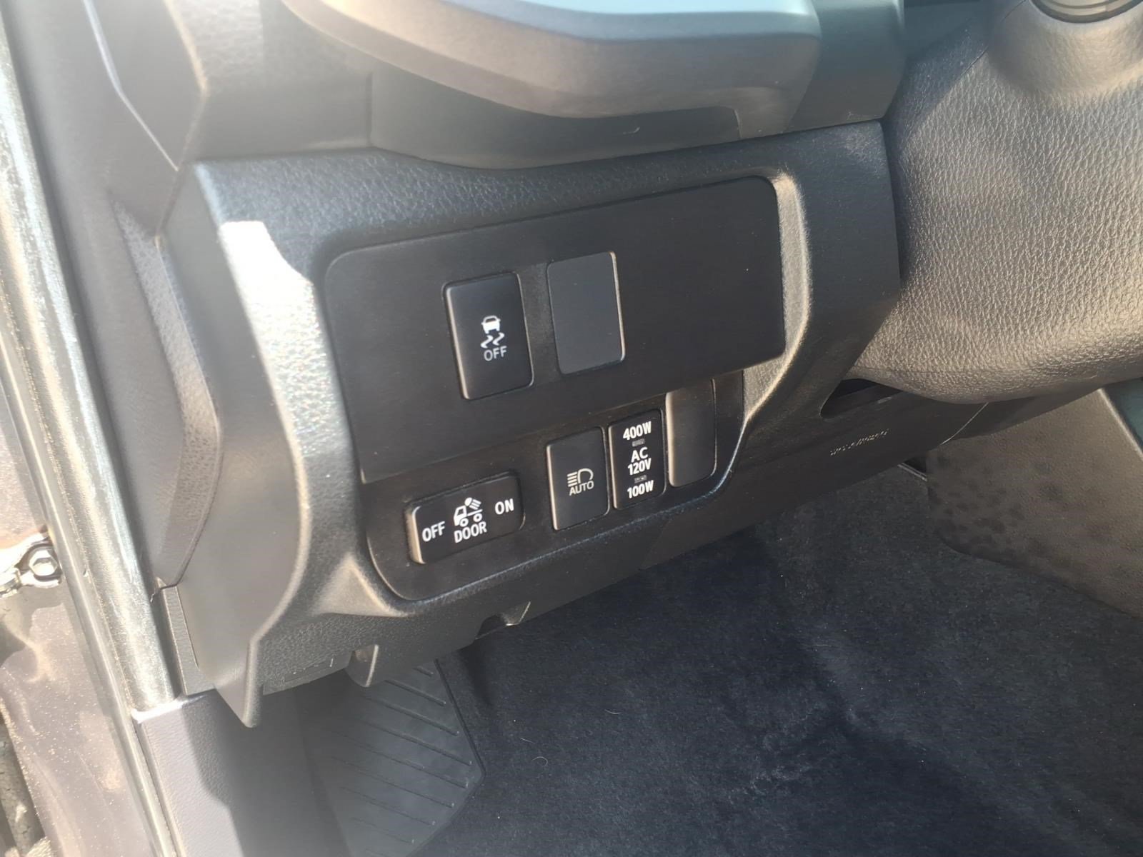 Used 2021 Toyota Tacoma TRD Off-Road AWD/4WD image 16