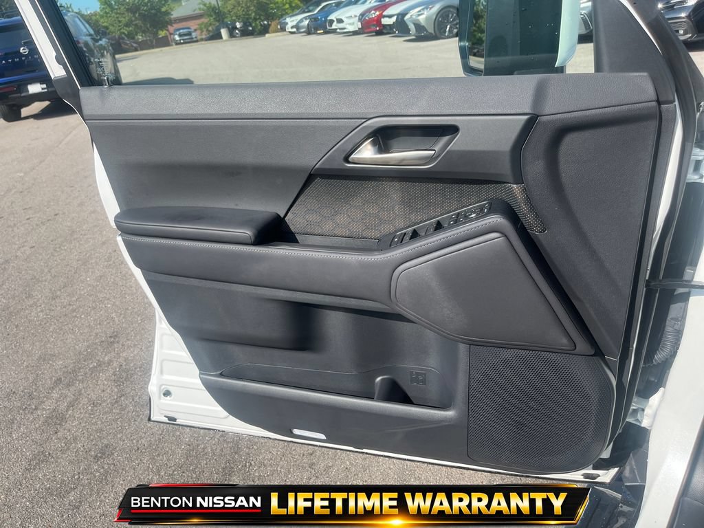 Used 2026 Lexus GX 550 w/ Accessory Package (2T) AWD/4WD image 13