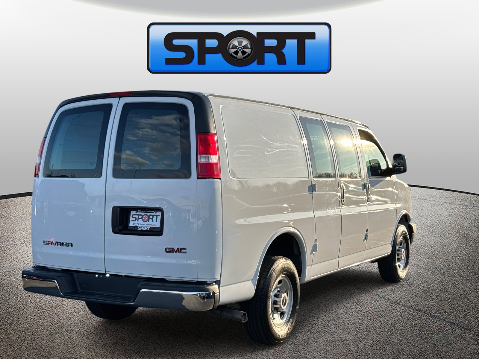 Used 2024 GMC Savana 2500 Work Van w/ Driver Convenience Package image 24
