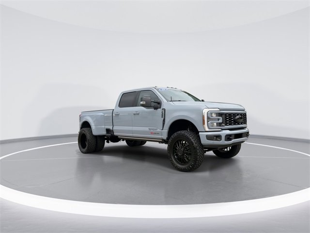 Used 2025 Ford F350 XL image 2