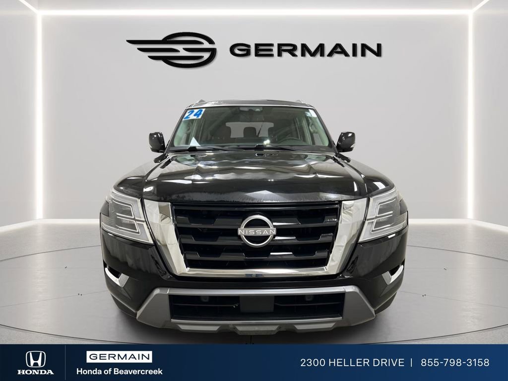 Used 2024 Nissan Armada SV AWD/4WD image 2