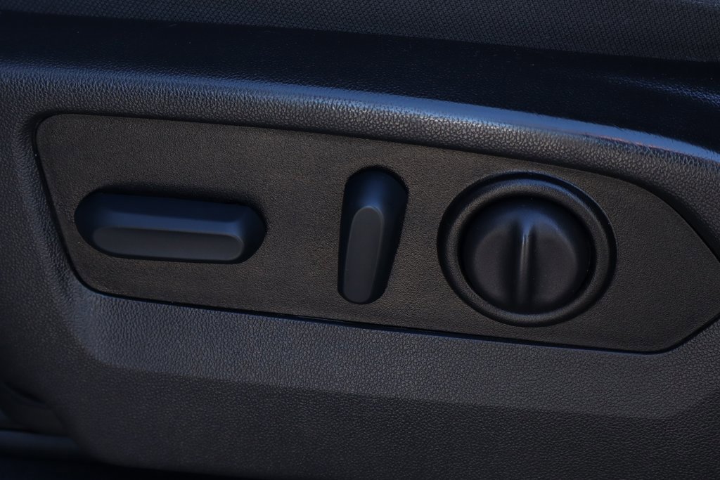 Used 2022 Chevrolet Silverado 2500 Custom w/ Gooseneck/5TH Wheel Package image 22