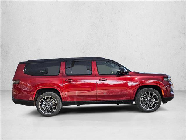 Used 2025 Jeep Grand Wagoneer L Series II Obsidian w/ Quick Order Packagew 28T image 4